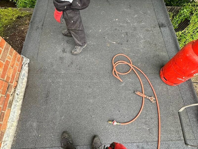 Elton Roofers